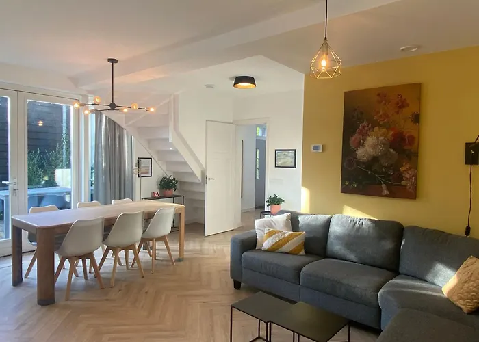 Holiday home Ons Achter *